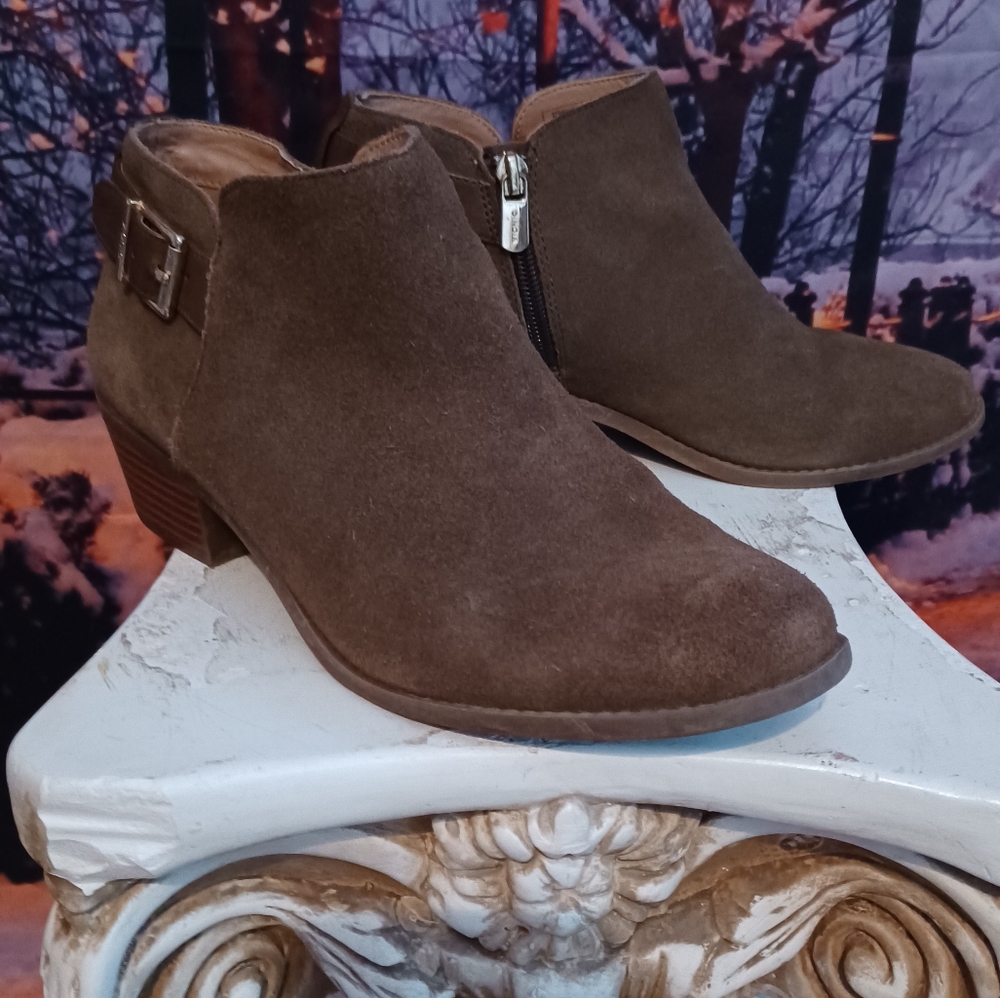 Vionic Booties - image 3